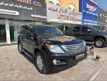 Lexus  LX  570  2010  Automatic  120,000 Km  8 Cylinder  Four Wheel Drive (4WD)  SUV  Black