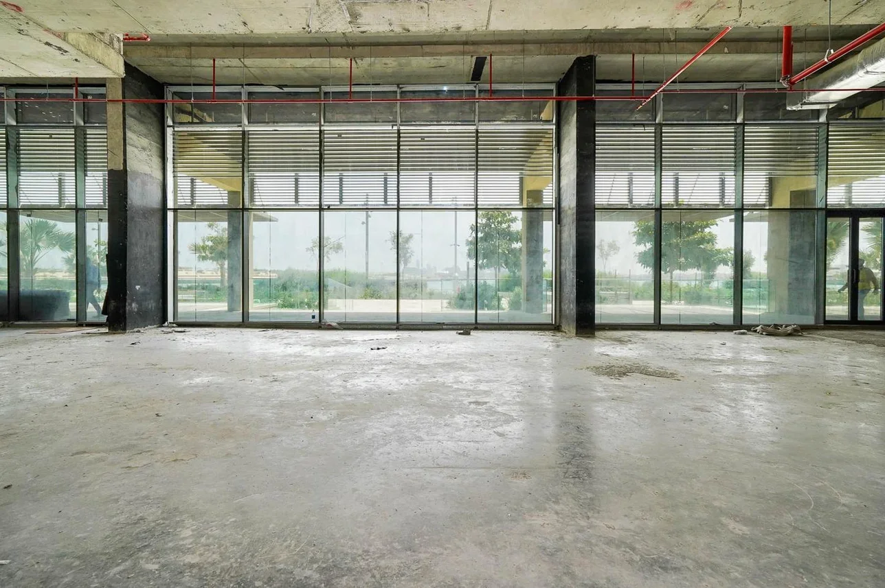 محلات تجارية - غير مفروشة - لوسيل للايجار - الخرايج