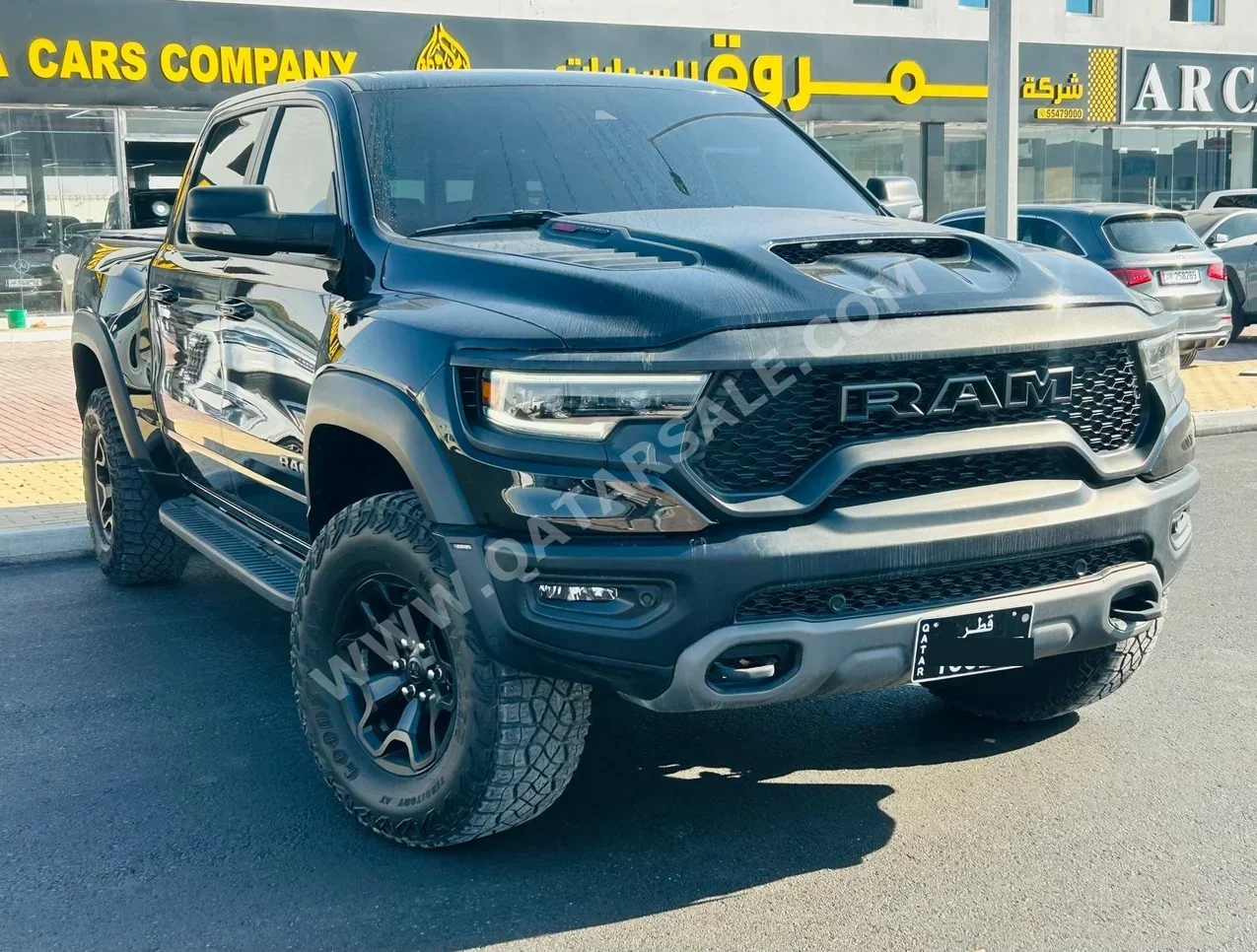 دودج  رام  تي أر إكس  2023  اوتوماتيك  35,000 كم  8 سلندر  دفع رباعي  بيكب  أسود  تحت الضمان