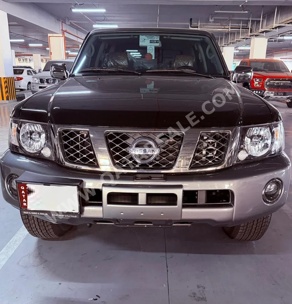 Nissan  Patrol  Super Safari  2024  Manual  3,000 Km  6 Cylinder  Four Wheel Drive (4WD)  SUV  Black  With Warranty