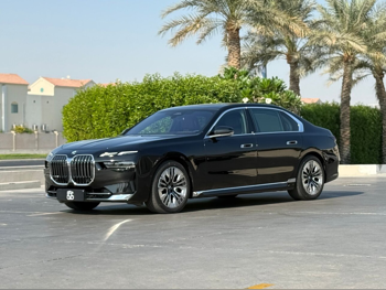 BMW  7-Series  735 i  2023  Automatic  31,000 Km  6 Cylinder  Rear Wheel Drive (RWD)  Sedan  Black  With Warranty