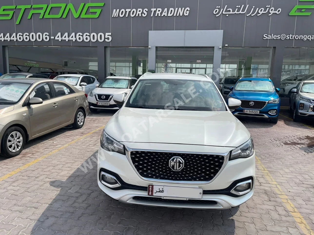 MG  HS  2021  Automatic  40,000 Km  4 Cylinder  Four Wheel Drive (4WD)  SUV  White