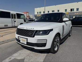 Land Rover  Range Rover  Vogue Super charged  2018  Automatic  107,000 Km  6 Cylinder  Four Wheel Drive (4WD)  SUV  White