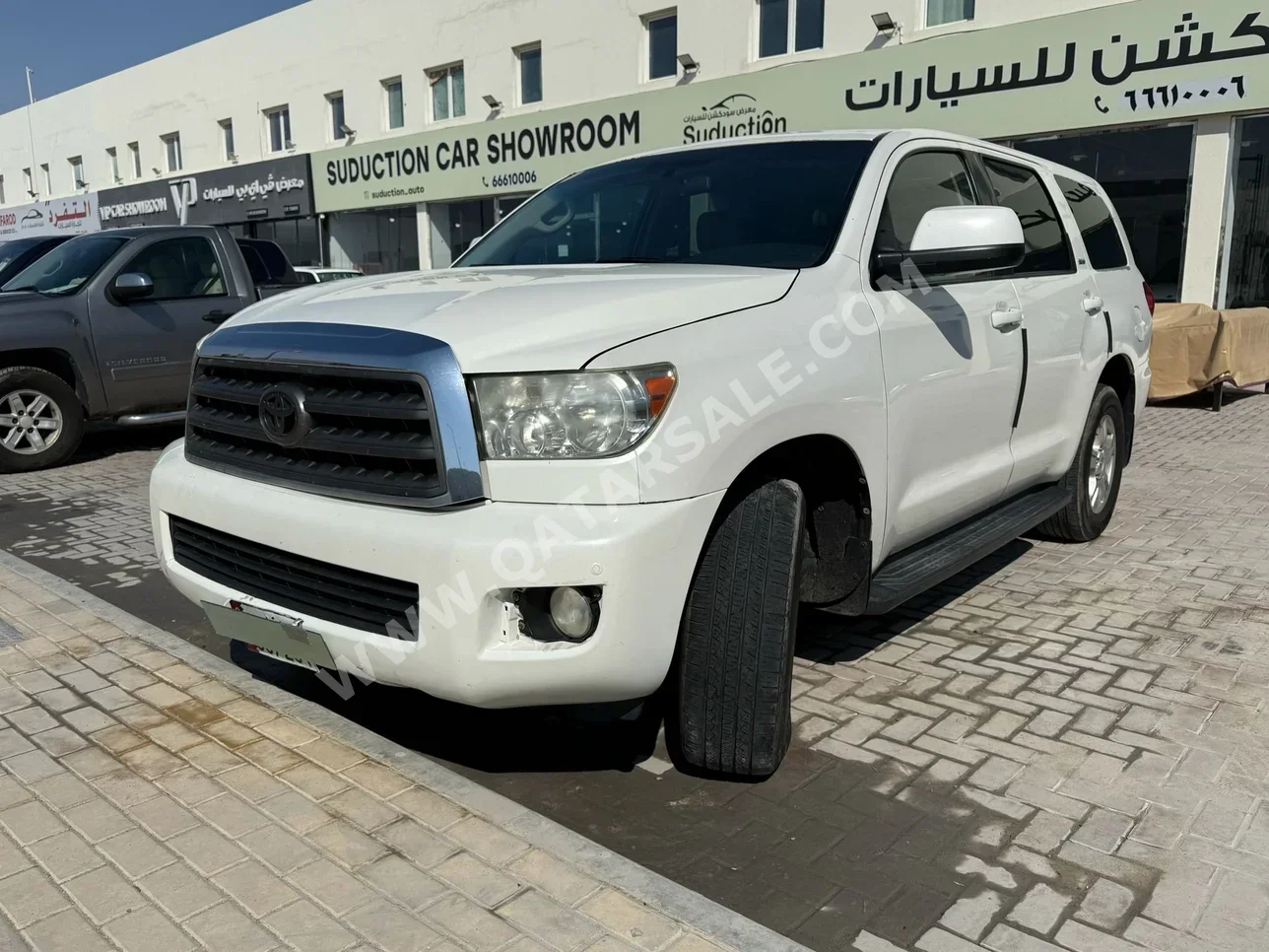 تويوتا  سكويا  2016  اوتوماتيك  390,000 كم  8 سلندر  دفع رباعي  اس يو في  أبيض