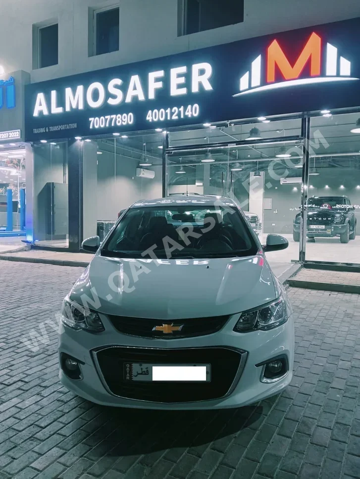 شفروليه افيو 2019 اوتوماتيك 125,600 كم 4 سلندر سحب امامي سيدان أبيض
