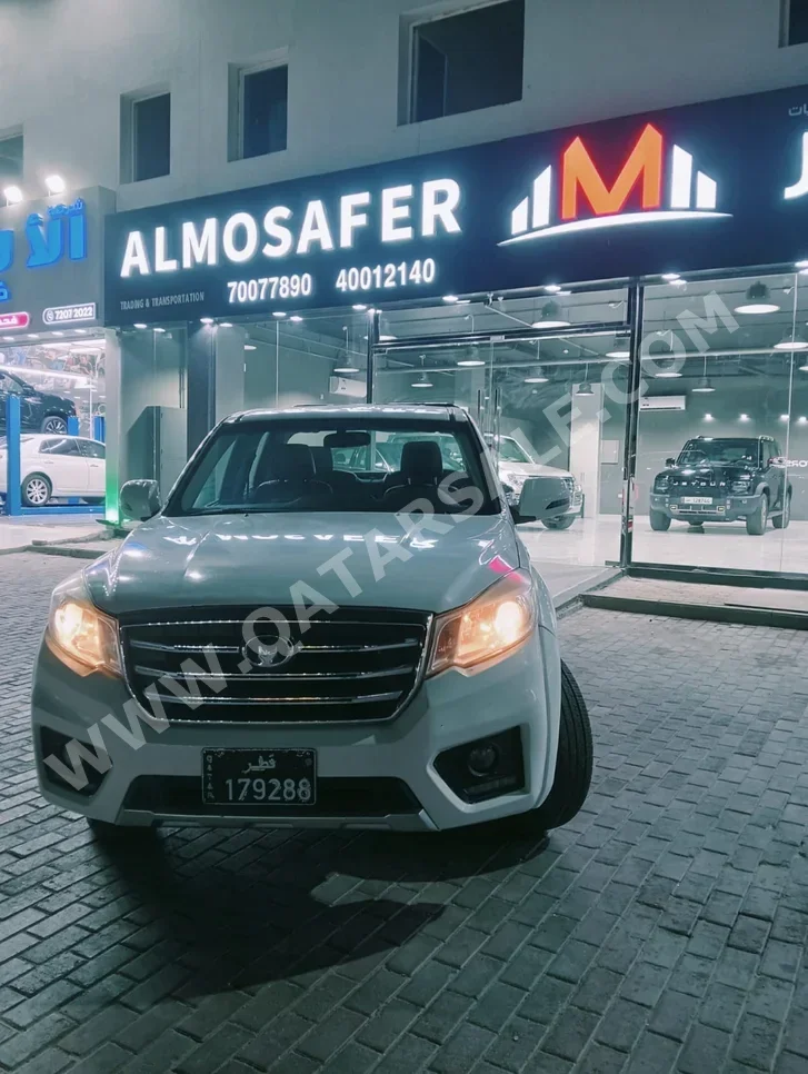 غريت وول  وينغل 6  2019  عادي  136,200 كم  4 سلندر  دفع رباعي  بيكب  أبيض