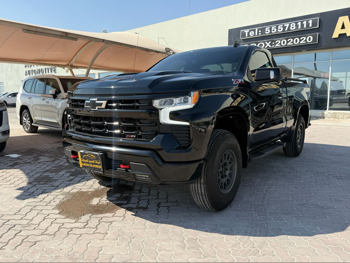 Chevrolet  Silverado  LT Trail Boss Z71  2024  Automatic  29,000 Km  8 Cylinder  Four Wheel Drive (4WD)  Pick Up  Black  With Warranty