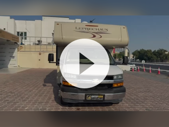 كرفان - كوتشمن  - 2018  - بيج  -صنع في الولايات المتحدة الأمريكية (الولايات المتحدة الأمريكية)  - 3,000 كم