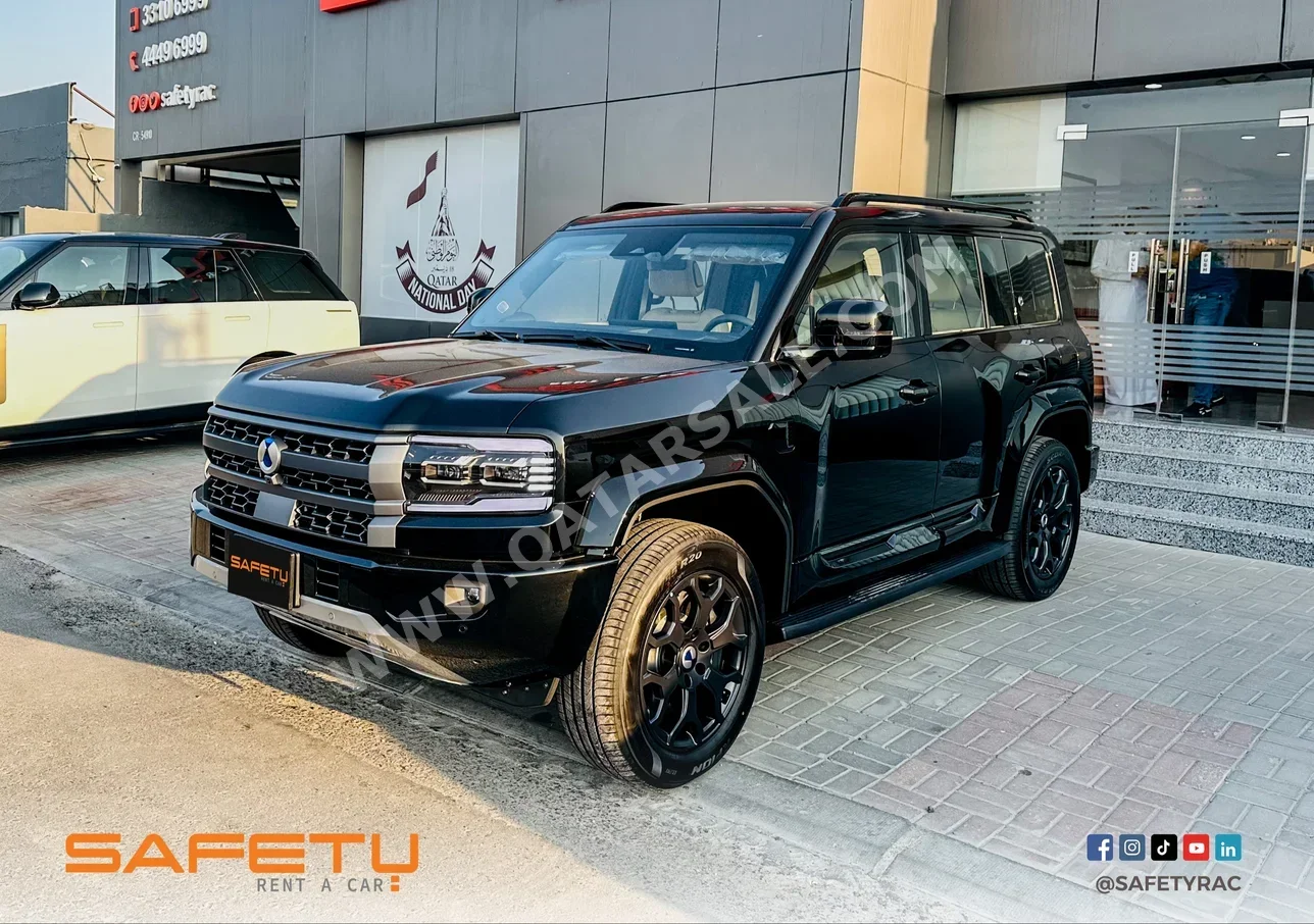 BYD  Denza B5  4 Cylinder  SUV 4x4  Black  2026