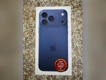 Mobile Phones Apple  - Iphone 17  - Pro Max  - Blue  - 256 GB  - Under Warranty