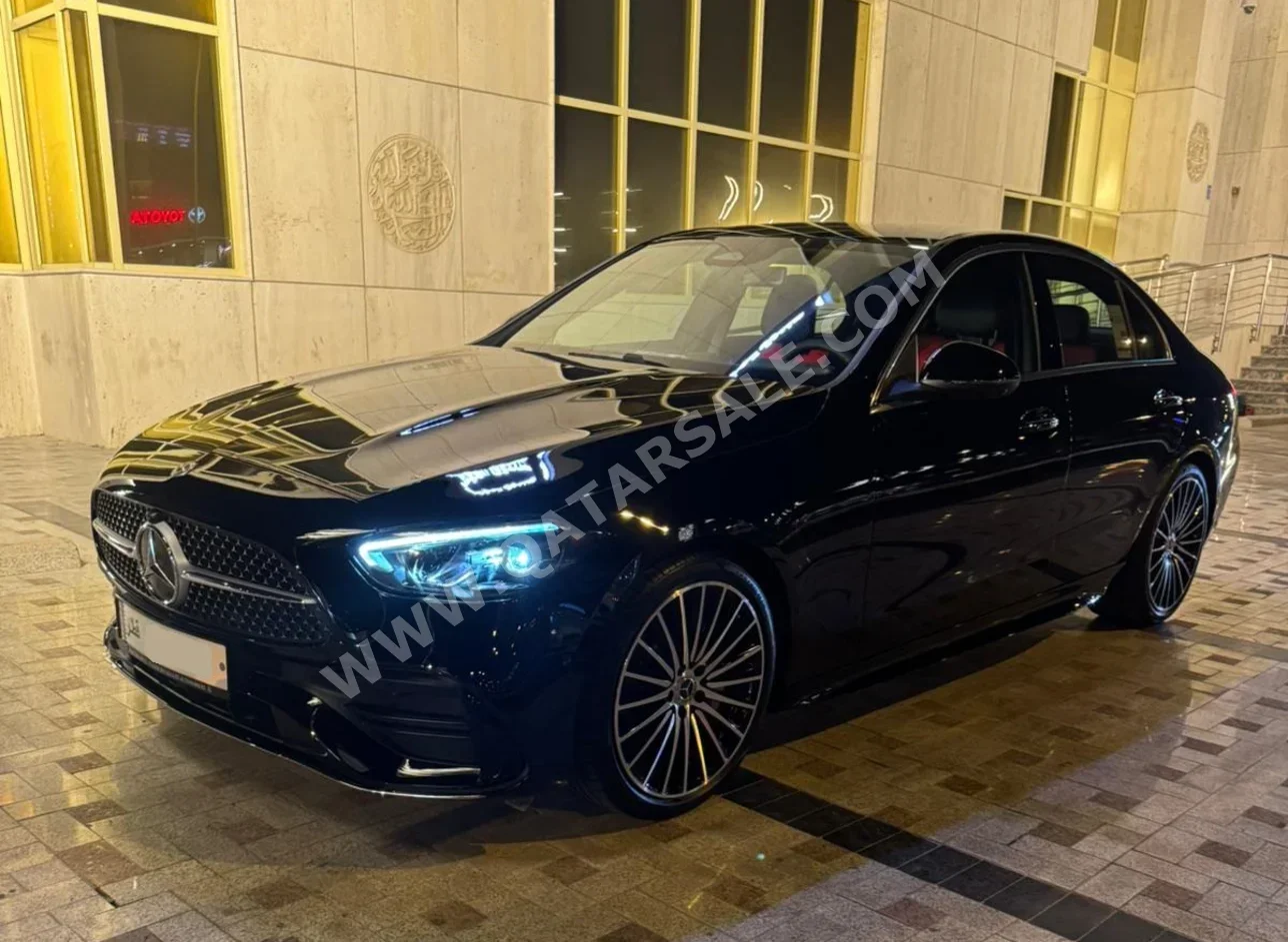 مرسيدس - بنز  سي - كلاس  200  2025  اوتوماتيك  0 كم  4 سلندر  دفع خلفي  سيدان  أسود  تحت الضمان