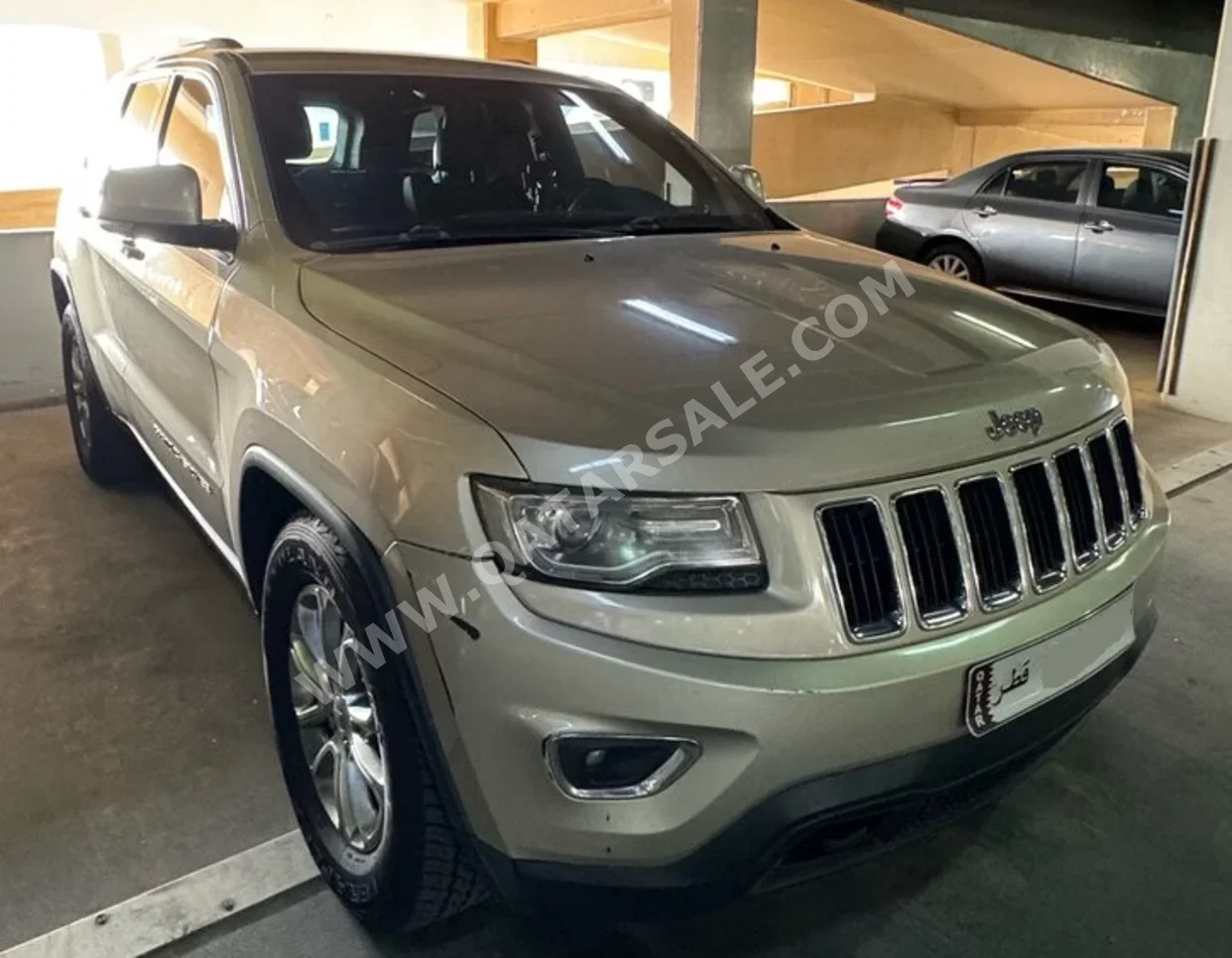 Jeep  Grand Cherokee  Limited  2014  Automatic  168,000 Km  8 Cylinder  Four Wheel Drive (4WD)  SUV  Beige