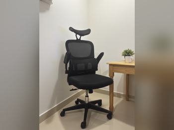 الأرائك والكنب والكراسي كرسي  - قماش  - أسود