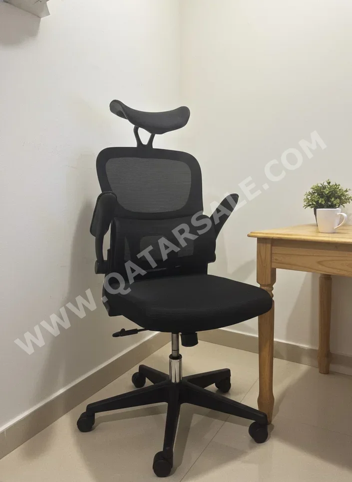 Sofas, Couches & Chairs Chair  - Fabric  - Black