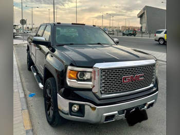 جي ام سي  سييرا  اس ال اي  2014  اوتوماتيك  276,400 كم  8 سلندر  دفع رباعي  بيكب  أسود