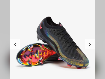 Sports Shoes Nike /  Football  for Men  size 42