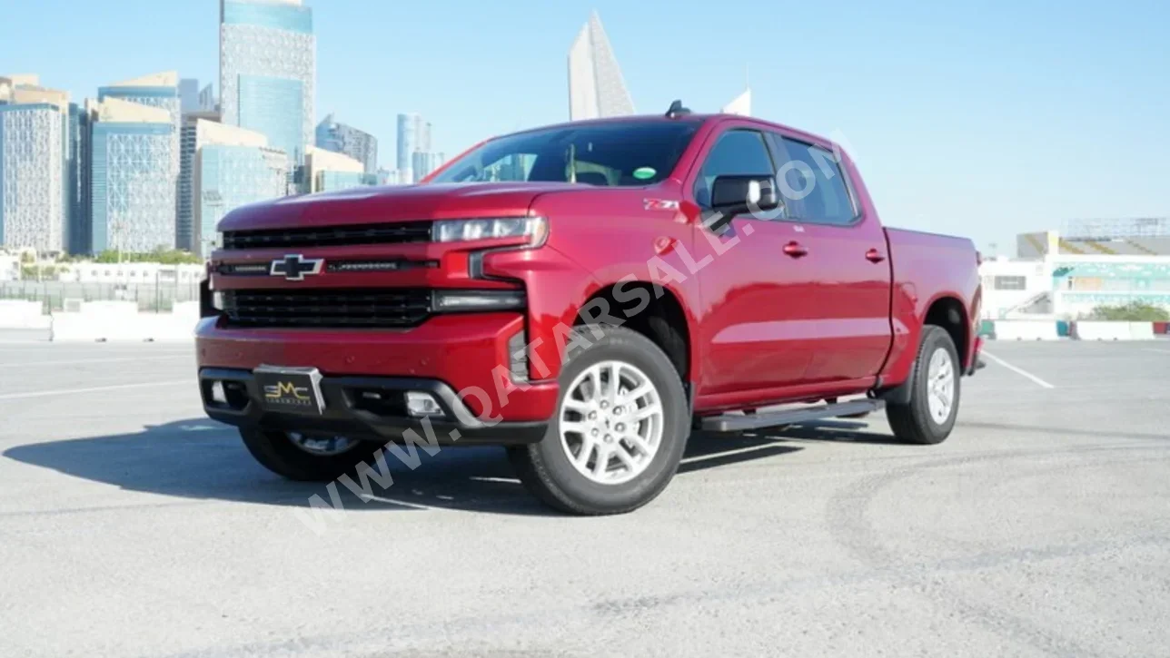 Chevrolet Silverado RST 2019 Automatic 124,000 Km 8 Cylinder Four Wheel Drive (4WD) Pick Up Red