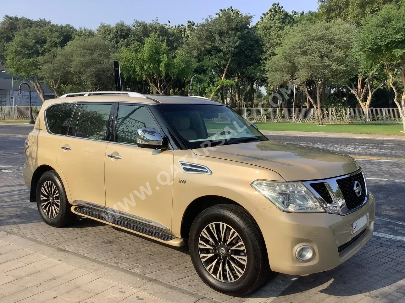 Nissan  Patrol  SE  2012  Automatic  308,000 Km  6 Cylinder  Four Wheel Drive (4WD)  SUV  Gold