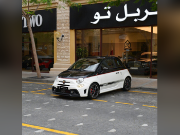 فيات  595  ابارث كومبيتيزيوني  2020  اوتوماتيك  123,900 كم  4 سلندر  دفع رباعي  هاتشباك  أبيض