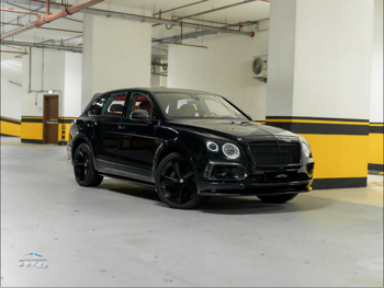 Bentley  Bentayga  2018  Automatic  179,500 Km  12 Cylinder  Four Wheel Drive (4WD)  SUV  Black