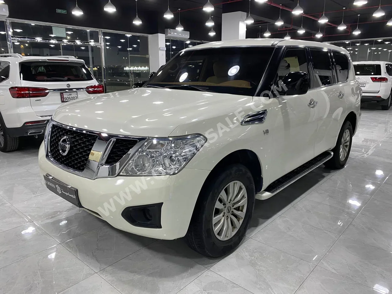 Nissan Patrol XE 2014 Automatic 180,000 Km 6 Cylinder Four Wheel Drive (4WD) SUV White
