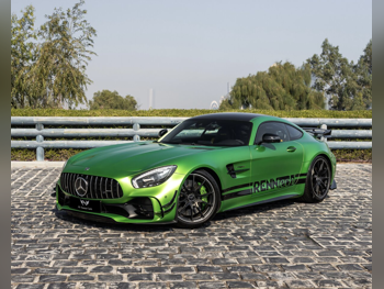 مرسيدس - بنز  جي تي  ار اي ام جي  2018  اوتوماتيك  15,000 كم  8 سلندر  دفع خلفي  كوبيه \ سبورت  أخضر