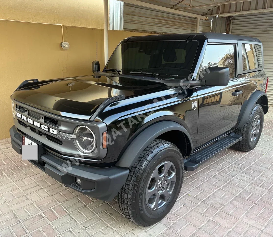 Ford  Bronco  Big Bend  2024  Automatic  18,000 Km  4 Cylinder  Four Wheel Drive (4WD)  SUV  Black  With Warranty