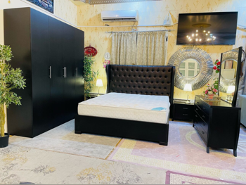Bedroom Sets - Black