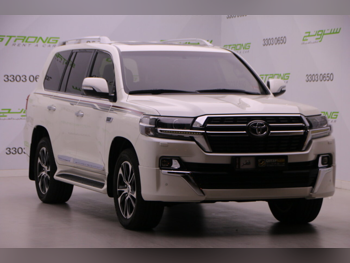 تويوتا  لاند كروزر  جي اكس ار - غراند تورينغ  2021  اوتوماتيك  94,000 كم  6 سلندر  دفع رباعي  اس يو في  أبيض لؤلؤي