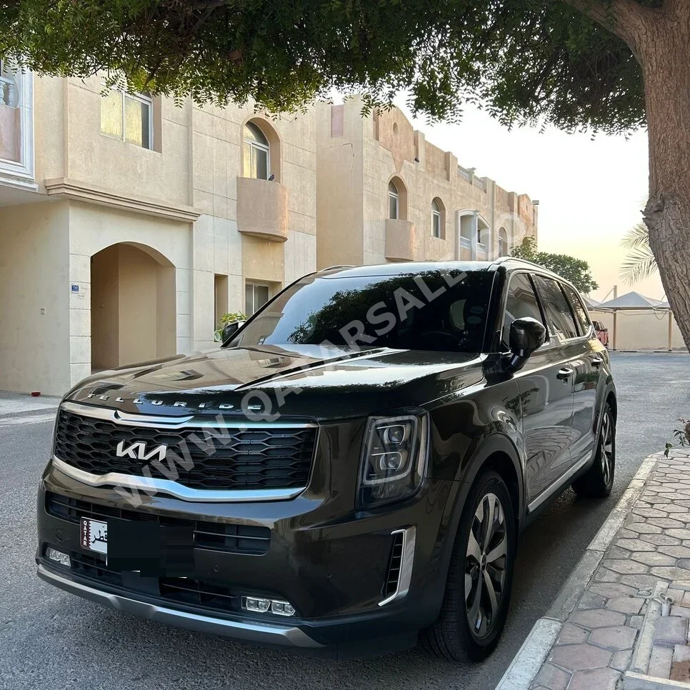 كيا تيليرويد جي تي لاين 2022 اوتوماتيك 53,118 كم 6 سلندر دفع كلي مستمر اس يو في أخضر غامق تحت الضمان