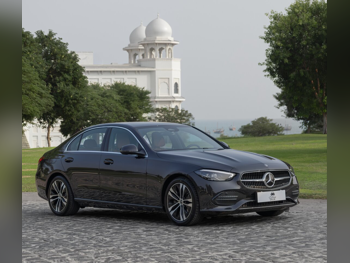 مرسيدس - بنز 200 سي 4 سلندر سيدان رمادي 2025