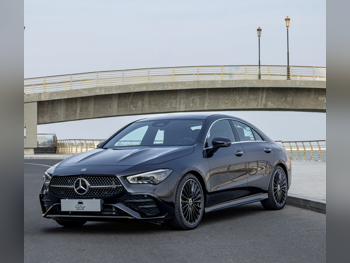 Mercedes-Benz  CLA200  4 Cylinder  Sedan  Black  2025