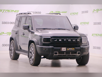 Jetour  T2  Luxury Plus  2025  Automatic  28,000 Km  4 Cylinder  Four Wheel Drive (4WD)  SUV  Black  With Warranty