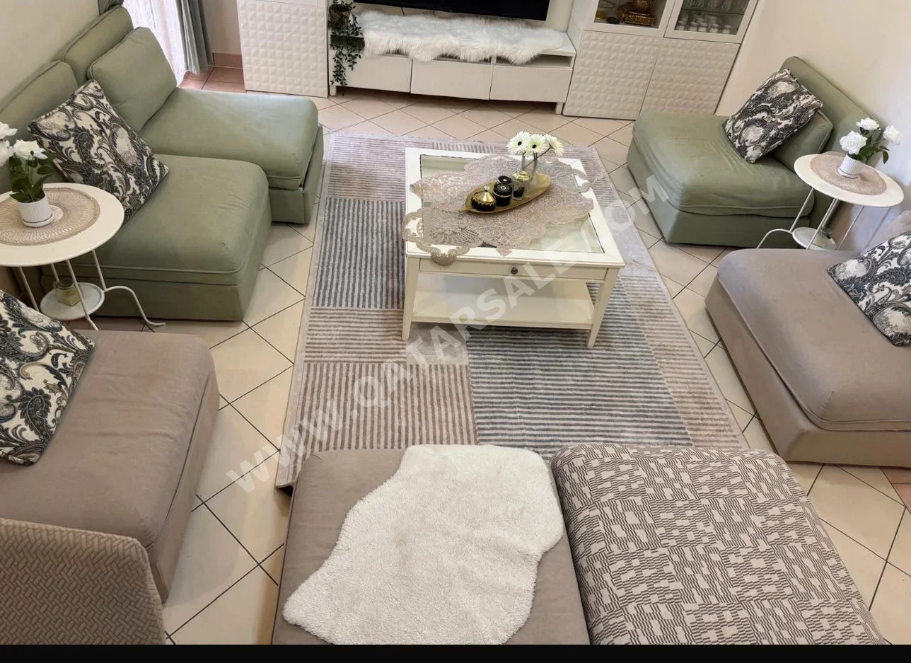 Sofas, Couches & Chairs Sofa Set