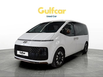 Hyundai  Staria  2025  Automatic  837 Km  6 Cylinder  Front Wheel Drive (FWD)  Van / Bus  White  With Warranty