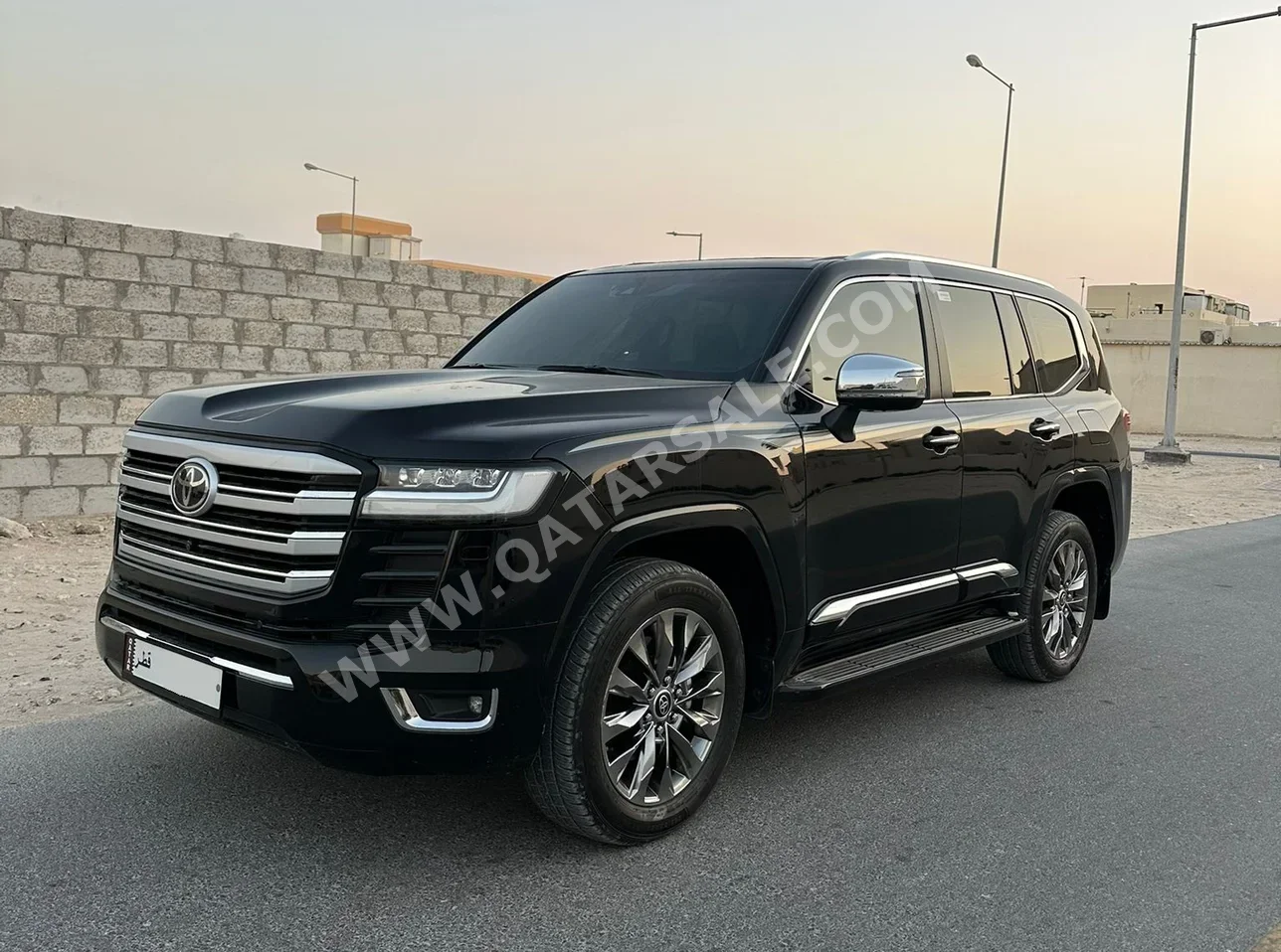 Toyota Land Cruiser VXR Twin Turbo 2024 Automatic 28,000 Km 6 Cylinder Four Wheel Drive (4WD) SUV Black With Warranty