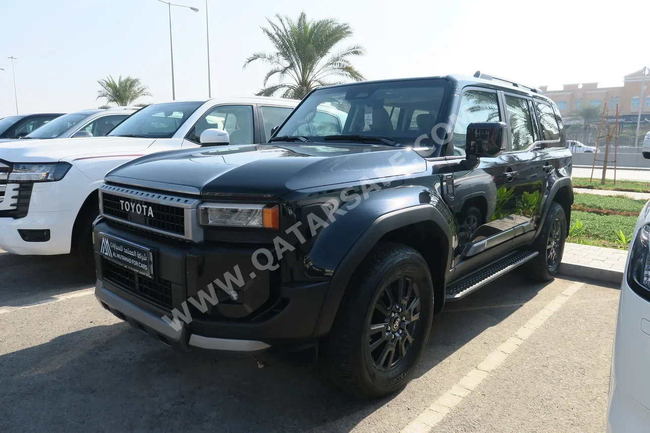 تويوتا برادو تي اكس تيربو 2024 اوتوماتيك 0 كم 4 سلندر دفع رباعي اس يو في أسود تحت الضمان