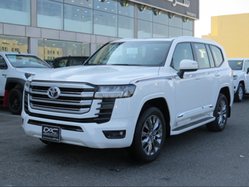 تويوتا  لاند كروزر  جي اكس ار توين توربو  2026  اوتوماتيك  0 كم  6 سلندر  دفع رباعي  اس يو في  أبيض  تحت الضمان
