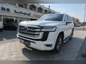 تويوتا  لاند كروزر  في اكس ار توين توربو  2024  اوتوماتيك  17,000 كم  6 سلندر  دفع رباعي  اس يو في  أبيض  تحت الضمان