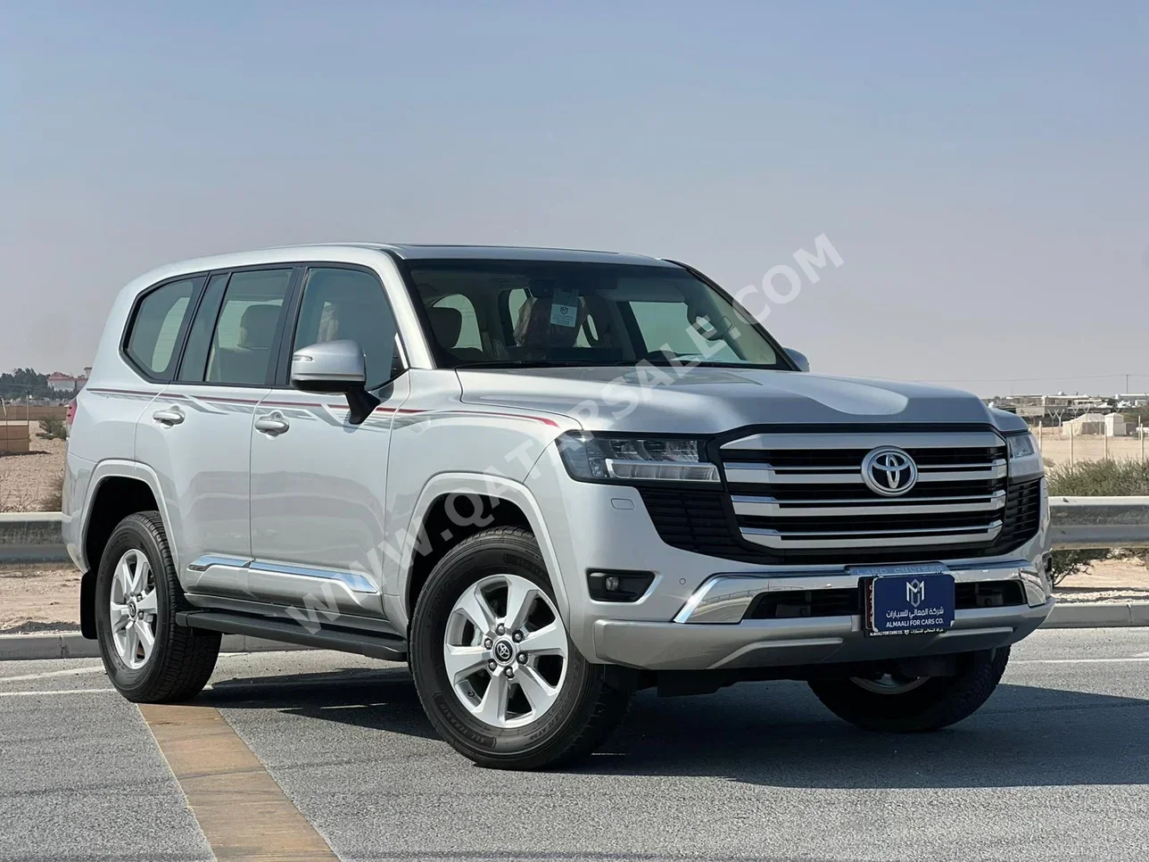 Toyota  Land Cruiser  GXR  2024  Automatic  24,000 Km  6 Cylinder  Four Wheel Drive (4WD)  SUV  Silver  With Warranty