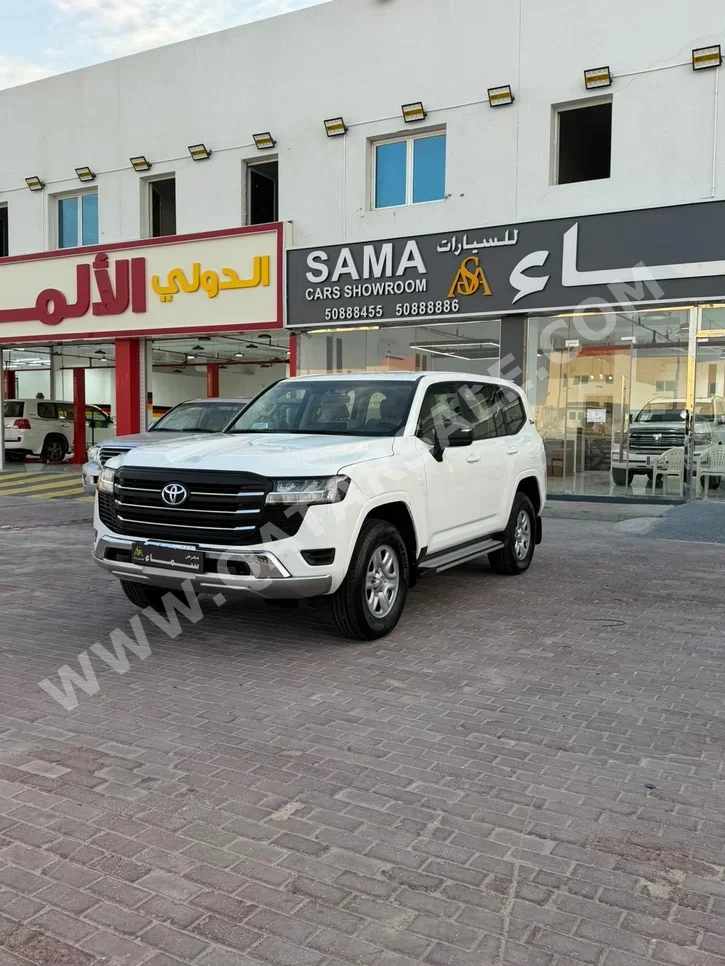 Toyota Land Cruiser GX 2022 Automatic 140,000 Km 6 Cylinder Four Wheel Drive (4WD) SUV White