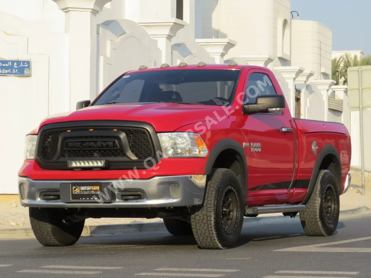 Dodge Ram 1500 2016 Automatic 231,000 Km 8 Cylinder Four Wheel Drive (4WD) Pick Up Red