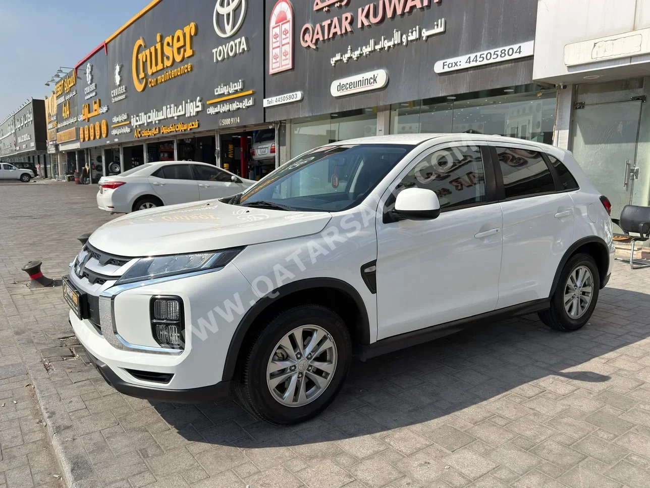 Mitsubishi  ASX  2023  Automatic  110,000 Km  4 Cylinder  Four Wheel Drive (4WD)  SUV  White  With Warranty