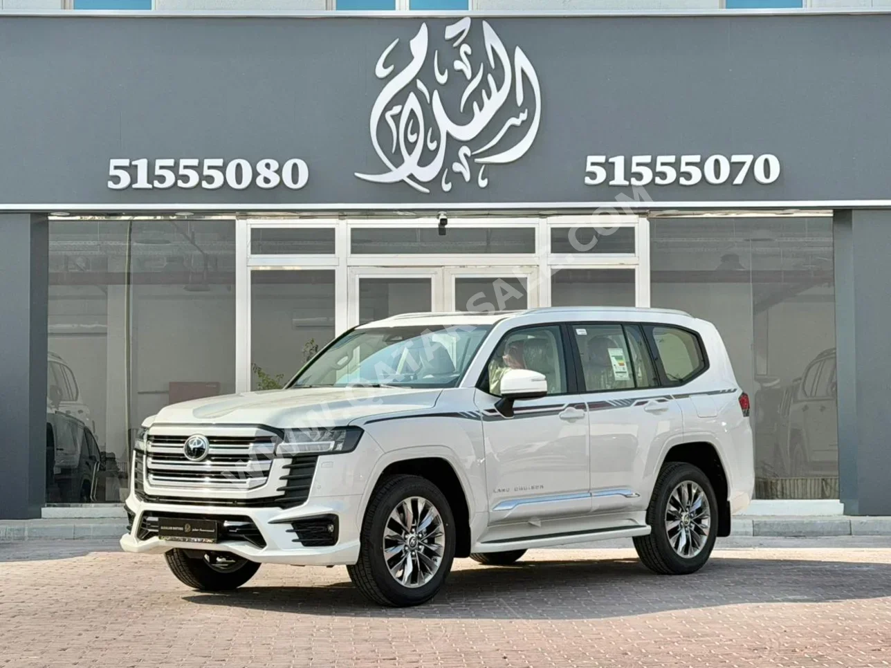 Toyota Land Cruiser GXR 2025 Automatic 0 Km 6 Cylinder Four Wheel Drive (4WD) SUV White With Warranty