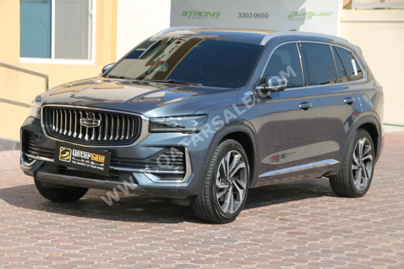 Geely Monjaro Luxury 2025 Automatic 56,000 Km 4 Cylinder Four Wheel Drive (4WD) SUV Gray With Warranty