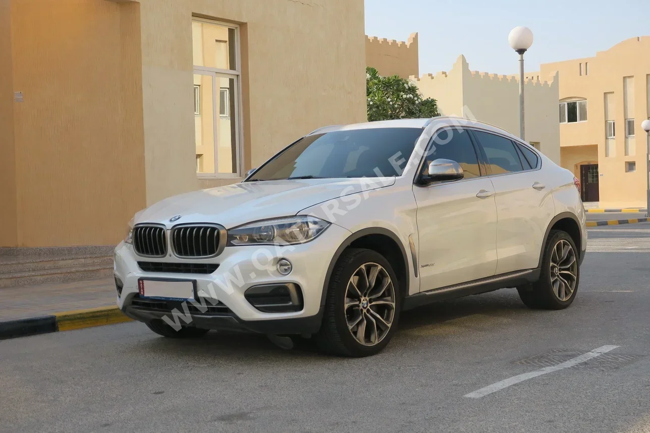 BMW X-Series X6 50i 2016 Automatic 120,000 Km 8 Cylinder Four Wheel Drive (4WD) SUV White