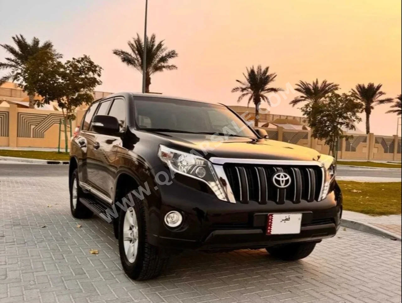 Toyota Prado TXL 2016 Automatic 98,800 Km 6 Cylinder Four Wheel Drive (4WD) SUV Black