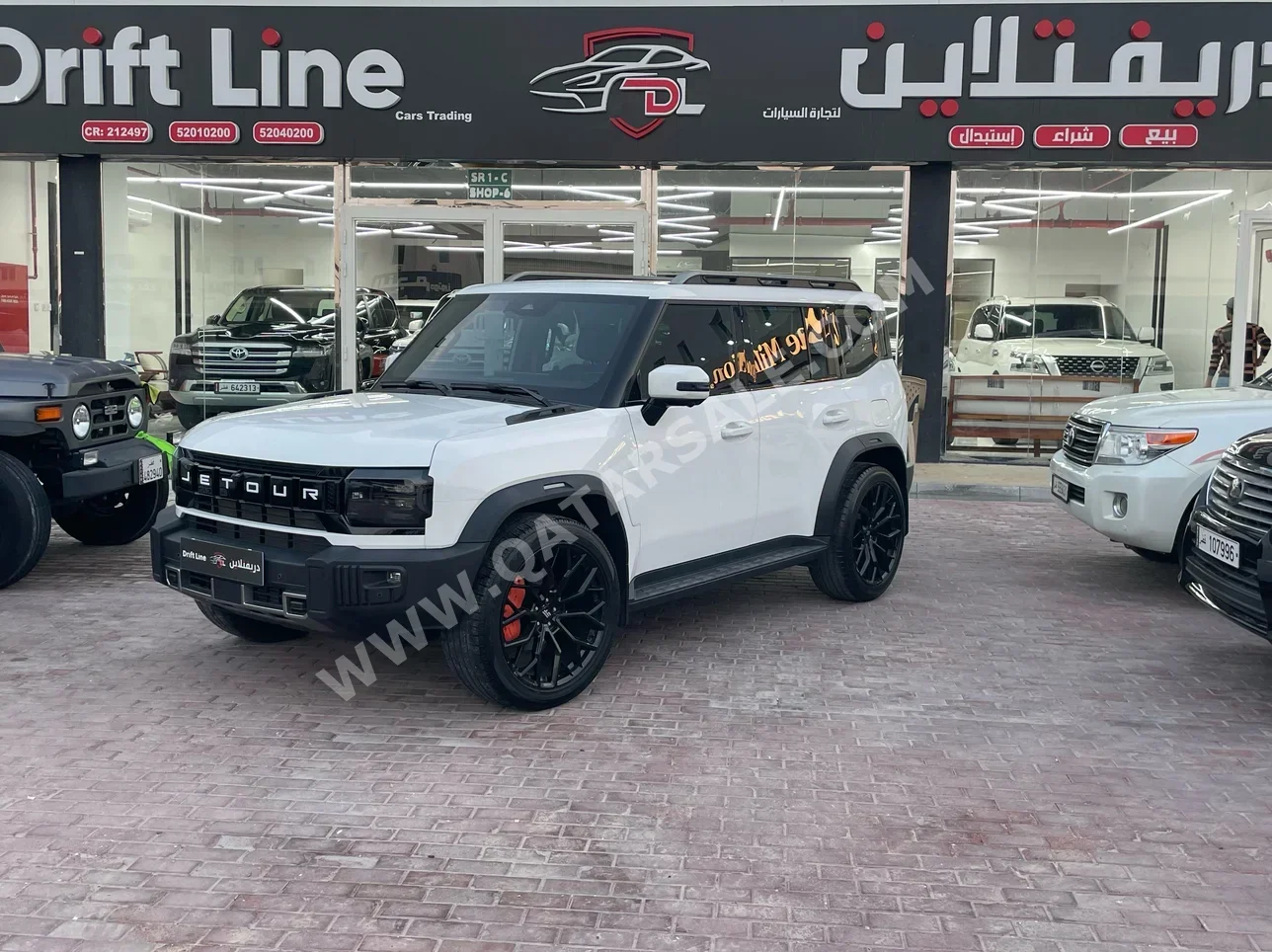 Jetour  T2  Luxury  2025  Automatic  28,000 Km  4 Cylinder  Four Wheel Drive (4WD)  SUV  White  With Warranty