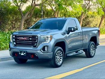 GMC Sierra AT4 2021 Automatic 58,000 Km 8 Cylinder Four Wheel Drive (4WD) Pick Up Gray