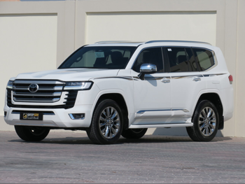 Toyota Land Cruiser VXR Twin Turbo 2025 Automatic 26,000 Km 6 Cylinder Four Wheel Drive (4WD) SUV White With Warranty